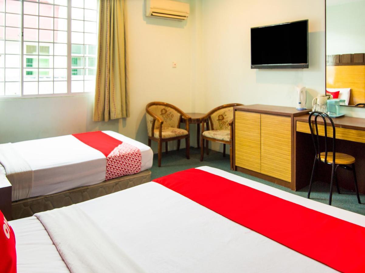 Oyo 89408 Royal Hotel Keningau Exterior photo